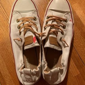 Converse Slip On White